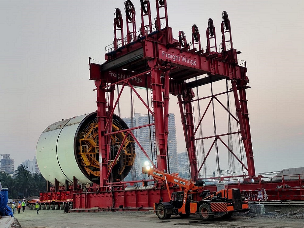 Gantry system for lowering TBM